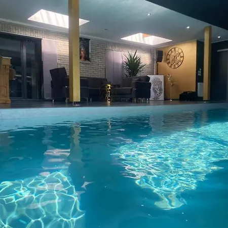 Loft Moderne Avec Piscine Privee Jacuzzi Sauna Hammam Villa *